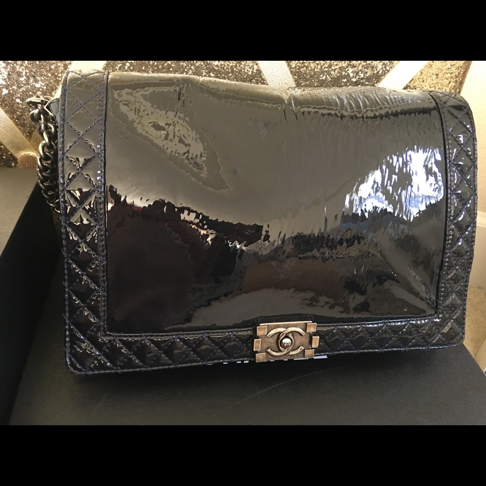 [🚫SOLD🚫] Chanel Flap Boy - Large